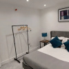 Отель Modern 2 Bedroom Apartments - Camberley, фото 3