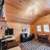 Отель Brand New One Bedroom Cabin With Kitchen Minutes From Lake Hartwell Cabin #3, фото 2