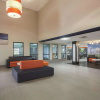 Отель La Quinta Inn & Suites by Wyndham Knoxville East, фото 2