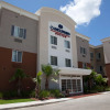 Отель Candlewood Suites Alexandria, an IHG Hotel, фото 1