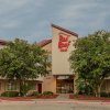 Отель Red Roof Inn San Antonio - Seaworld/ Northwest в Сан-Антонио