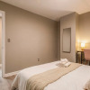 Отель Newly Renovated 4BR Cozysuites, фото 6