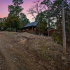 Отель Cabin Creek Fire Pit Hot Tub, фото 18