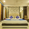 Отель OYO 5253 Hotel Orange Lily, фото 2