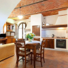 Отель Well Kept Apartment near Cortona, фото 7