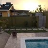 Отель Zades Vacation Home, фото 1