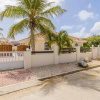 Отель Cozy 3br2ba Great Location w Private Pool Patio, фото 21
