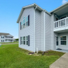 Отель Updated, Ground Floor Unit w/ Pool & Gym, Sleeps 6, фото 22