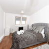 Отель Modern & Spacious 2 Bed Apartment at Clapham Junction, фото 18