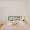 Отель JOIVY Chic studio w/city view in Santa Catarina, 10mins from São Bento Palace, фото 2