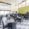 Отель Quality Inn & Suites West Waterpark, фото 14