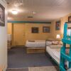 Отель SnowMansion Taos Hostel Ski Lodge Inn & Campground, фото 17