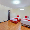 Отель OYO Flagship 90899 Comfitel Siwalankerto, фото 21