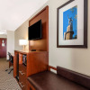 Отель Comfort Suites Tuscaloosa near University, фото 3