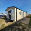Отель Lovely 3-bed new Caravan in Walton on the Naze, фото 16