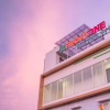 Отель Three Eight Front One Boutique Batu, фото 26