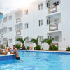 Отель Apartamentos Vibra Tropical Garden в Ибице