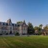 Отель Najeti Hôtel Château Tilques, фото 1