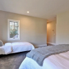 Отель The Giguere House At Killington - Large Renovated 5br/5.5ba Home Close To Mtn 5 Bedroom Home, фото 5
