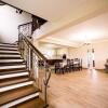 Отель Cheerful 6-bedroom villa with indoor fireplace - price for entire property, фото 9