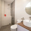 Отель RedDoorz Plus @ Tran Quang Khai Street, фото 22