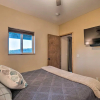 Отель Pet-friendly Branson West Lodge w/ Hot Tub!, фото 7