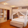 Отель La Villa Cafe & Suites, фото 5