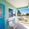 Отель Tropic Terrace Suite #27 - Beachfront Rental 1 Bedroom Condo by Redawning, фото 3