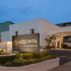 Отель La Quinta Inn & Suites by Wyndham Oceanfront Daytona Beach, фото 1