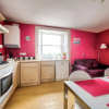 Отель Top Floor 3Br Apt Near Edinburgh Castle, фото 3