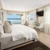 Отель Hermanus Beachfront Lodge, фото 3