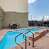 Отель Comfort Suites near Texas Medical Center - NRG Stadium, фото 19