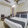 Отель Vasishtha Grand by OYO Rooms, фото 12