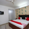 Отель OYO 24694 Hotel Satya Inn, фото 19