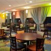 Отель Holiday Inn Express & Suites Pittsburgh West - Greentree, an IHG Hotel, фото 11