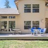 Отель 1 Colonial Private Family Vacation Home Features Bikes to Explore Sunriver by Redawning, фото 1