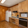 Отель Windsong - Two Bedroom Cabin, фото 8
