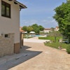 Отель Apartment Modrusani 1561, фото 1