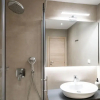 Отель Bacan Serviced Apartments, фото 9