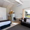 Отель Tasman Holiday Parks - Papamoa Beach, фото 1