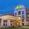 Отель Holiday Inn Express & Suites Duncan, an IHG Hotel в Данкене