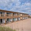 Отель John Yancey Oceanfront Inn, фото 1