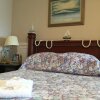 Отель Admiral's Quay B&B  & Suites, фото 22