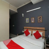 Отель OYO 28336 Hotel Girish, фото 36