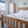 Отель Eddie s - 2 Bedroom Chalet Scurlage, фото 17