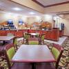 Отель Holiday Inn Express & Suites Troy, an IHG Hotel, фото 30