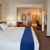 Отель Holiday Inn Express Hotel & Suites Mission-McAllen Area, an IHG Hotel, фото 3
