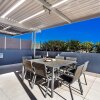Отель Aura Unit 10 - Shoal Bay, фото 12