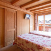 Отель Delightful 14-person chalet with sauna and pool in Les Deux Alpes, фото 15