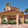 Отель La Quinta Inn & Suites Jacksonville Butler Blvd в Джексонвиле